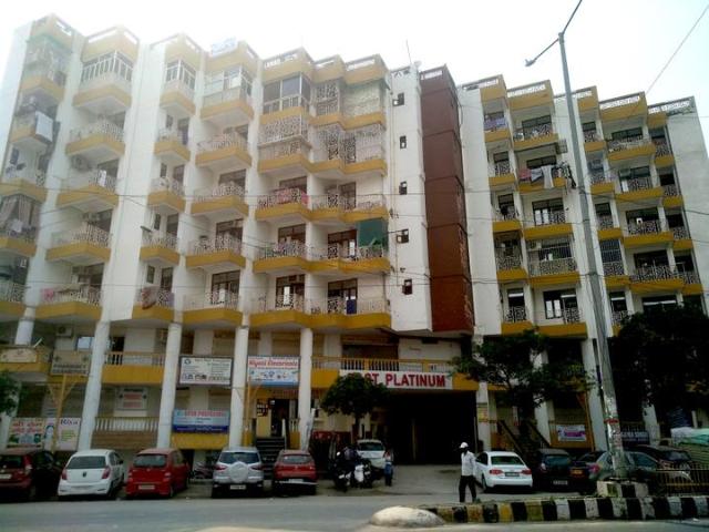 Sector 44 2 BHK Apartment For Sale Noida