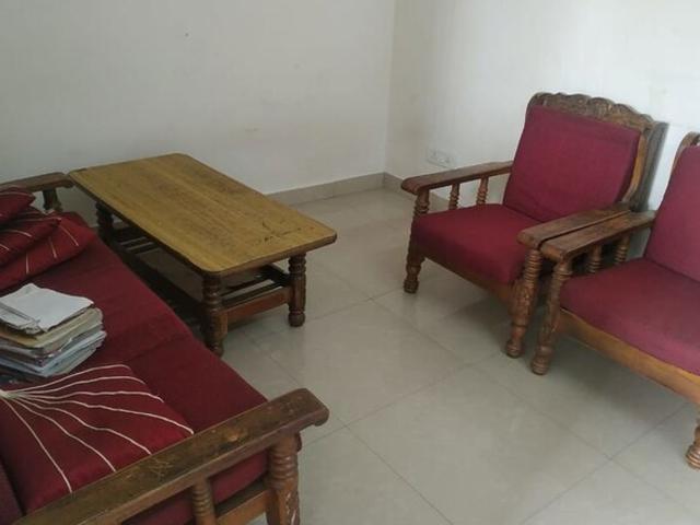 Sector 45, Central Gurgaon 2 Bedroom 204 Sq. Yd. Builder Floor in Sector 45 Gurgaon Listing ID: #10399