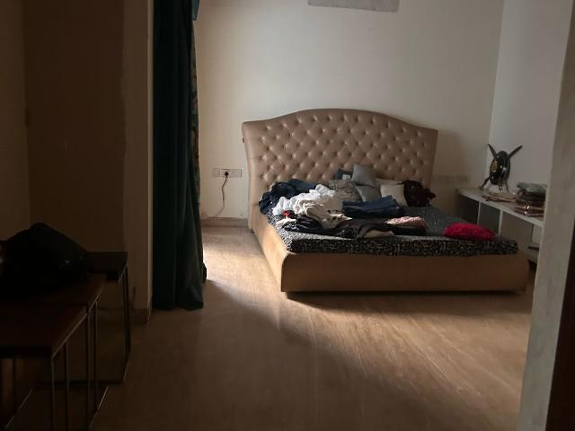 Sector 46 3 Bedroom 2000 Sq. Ft. Builder Floor in Sector 46 Noida Listing ID: #9735