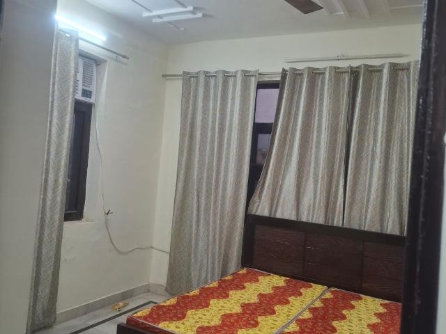 Sector 46, Central Gurgaon 2 Bedroom 1700 Sq. Ft. Builder Floor in Sector 46 Gurgaon Listing ID: #9915