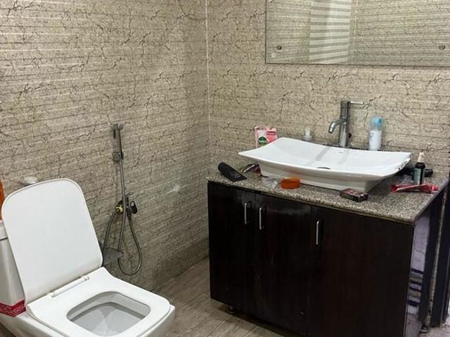 Sector 46, Central Gurgaon 3 Bedroom 166 Sq. Yd. Builder Floor in Sector 46 Gurgaon Listing ID: #10399