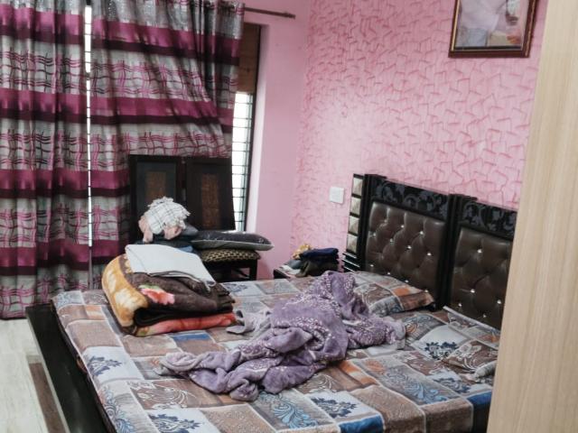 Sector 48 6+ Bedroom 300 Sq. Mt. Independent House in Sector 48 Noida Listing ID: #10244