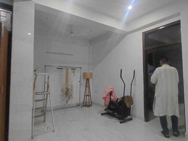 Sector 49, Noida Central 3 Bedroom 1750 Sq. Ft. Builder Floor in Sector 49 Noida Listing ID: #10268