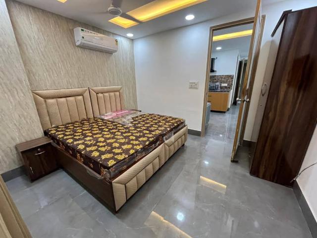 Sector 50, Noida Central 6+ Bedroom 162 Sq. Mt. Independent House in Sector 50 Noida Listing ID: #10380