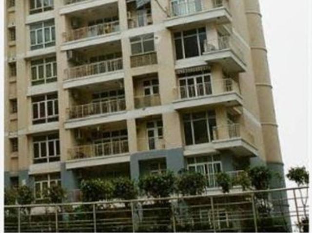 Sector 50, Noida Central 3 Bedroom 162 Sq. Mt. Builder Floor in Sector 50 Noida Listing ID: #10397