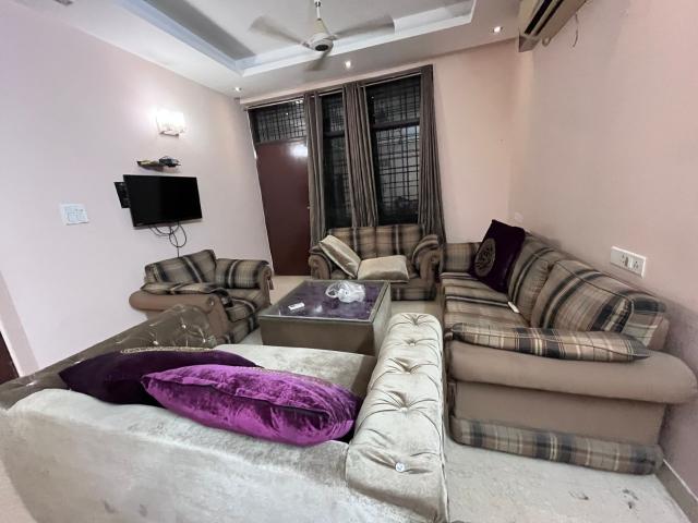 Sector 51 2 Bedroom 250 Sq. Yd. Independent House in Sector 51 Gurgaon Listing ID: #9420