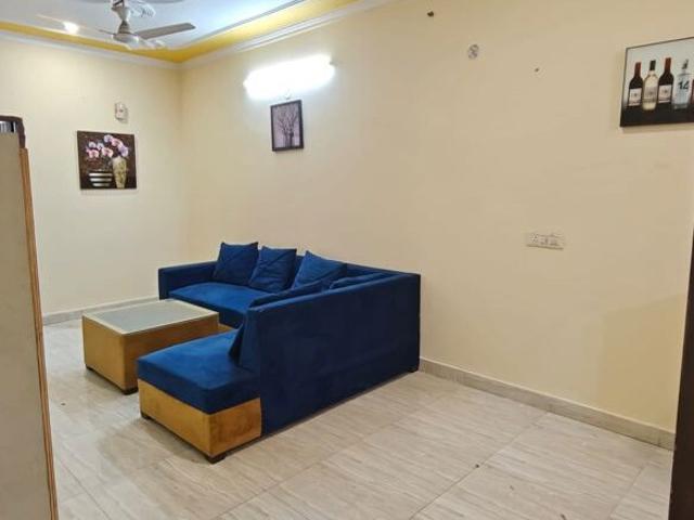 Sector 51, Central Gurgaon 2 Bedroom 163 Sq. Yd. Builder Floor in Sector 51 Gurgaon Listing ID: #10245