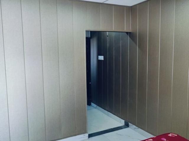 Sector 51, Noida Central 1 RK 500 Sq. Ft. Builder Floor in Sector 51 Noida Listing ID: #10237