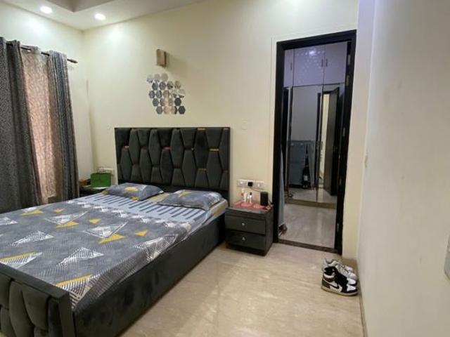 Sector 52, Central Gurgaon 2 Bedroom 150 Sq. Yd. Builder Floor in Sector 52 Gurgaon Listing ID: #10252