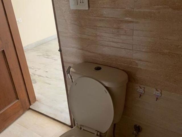 Sector 56 2 Bedroom 1500 Sq. Ft. Builder Floor in Sector 56 Gurgaon Listing ID: #9980