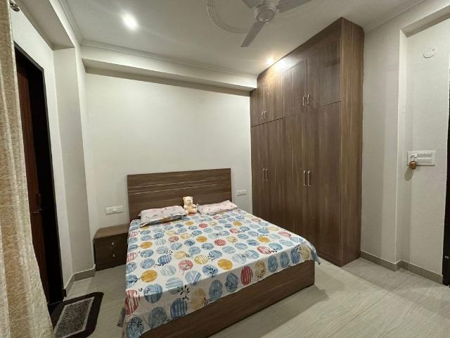 Sector 56, Golf Course Extension 2 Bedroom 400 Sq. Ft. Builder Floor in Sector 56 Gurgaon Listing ID: #10342