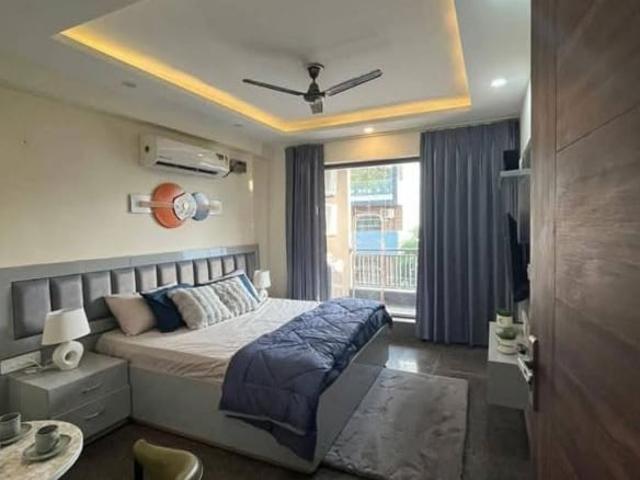 Sector 56, Golf Course Extension 2 Bedroom 1200 Sq. Ft. Builder Floor in Sector 56 Gurgaon Listing ID: #10290