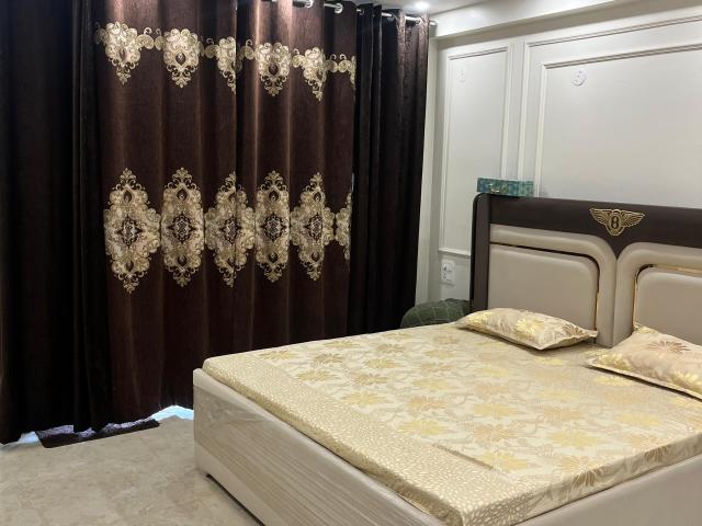 Sector 56, Golf Course Extension 3 Bedroom 186 Sq. Yd. Builder Floor in Sector 56 Gurgaon Listing ID: #10091
