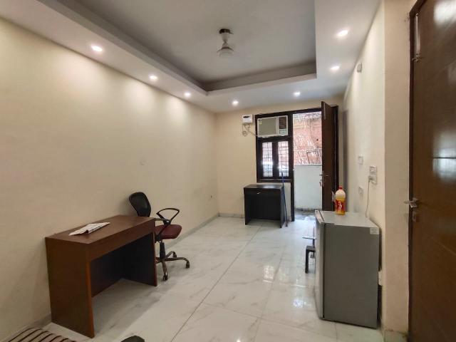 Sector 57, Central Gurgaon 1 Bedroom 60 Sq. Yd. Builder Floor in Sector 57 Gurgaon Listing ID: #10401