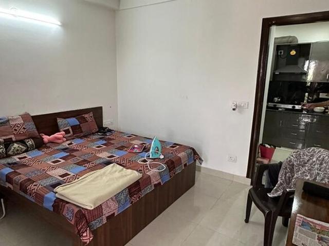 Sector 57, Central Gurgaon 3 Bedroom 263 Sq. Yd. Builder Floor in Sector 57 Gurgaon Listing ID: #10077