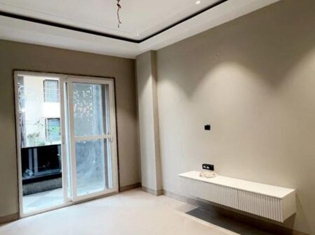 Sector 57, Central Gurgaon 4 Bedroom 263 Sq. Yd. Builder Floor in Sector 57 Gurgaon Listing ID: #10351