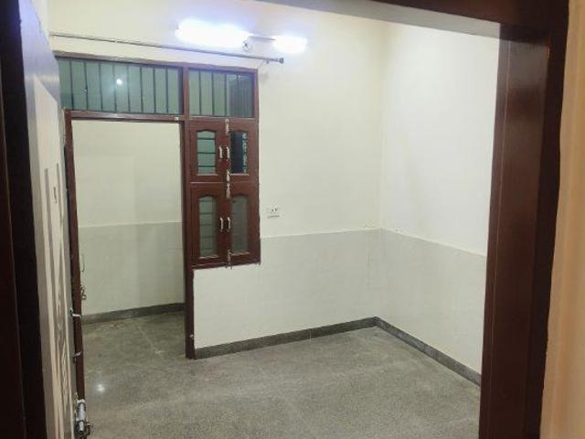 Sector 5, Central Gurgaon 1 Bedroom 826 Sq. Ft. Independent House in Sector 5 Gurgaon Listing ID: #10178