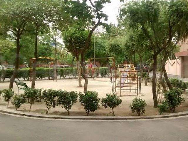 Sector 61 3 BHK Apartment For Sale Noida