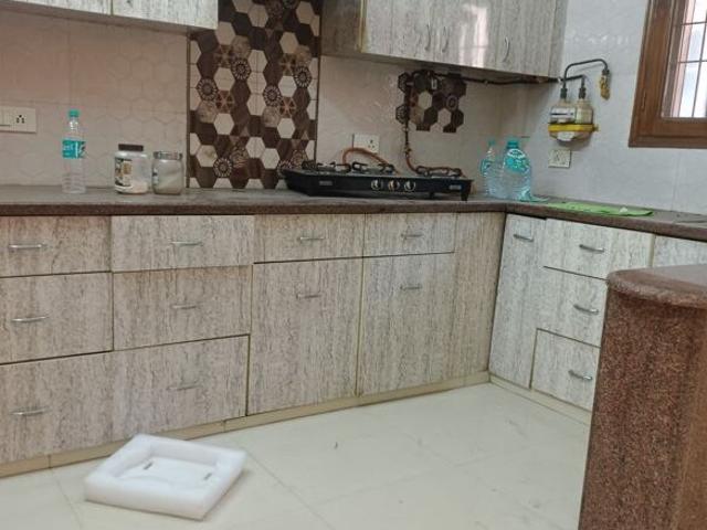Sector 62, Noida Central 2 Bedroom 1020 Sq. Ft. Builder Floor in Sector 62 Noida Listing ID: #10271