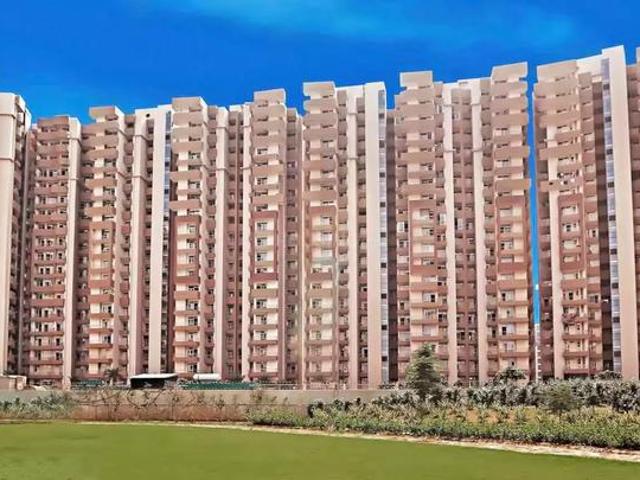 Sector 63 2 BHK Apartment For Sale Noida