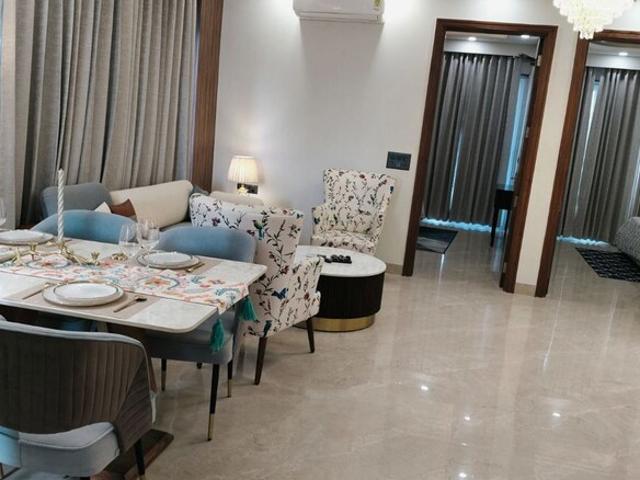 Sector 63, Golf Course Extension 3 Bedroom 179 Sq. Yd. Builder Floor in Sector 63 Gurgaon Listing ID: #9931