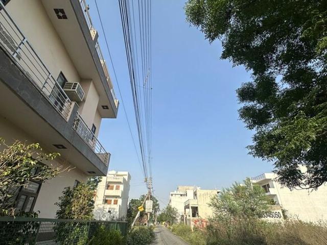 Sector 65, Faridabad South 250 Sq. Yd. Plot in Sector 65 Faridabad Listing ID: #10387