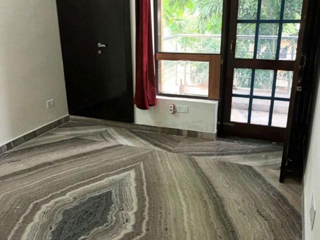 Sector 70 2 Bedroom 325 Sq. Mt. Builder Floor in Sector 70 Noida Listing ID: #9893