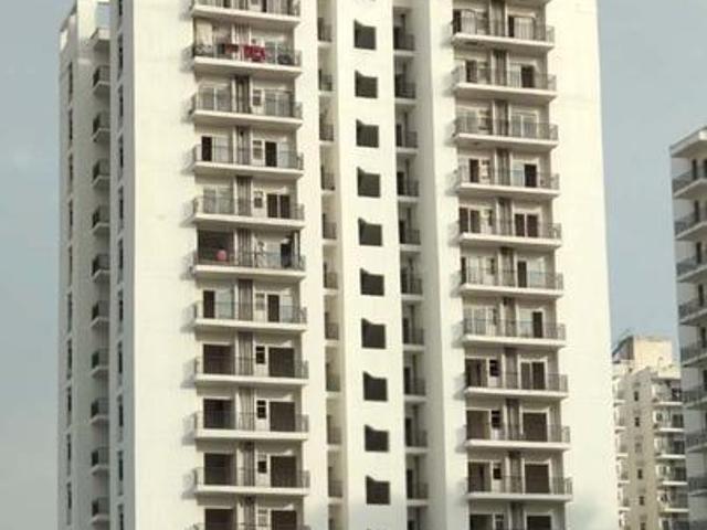 Sector 75 3 BHK Apartment For Sale Noida