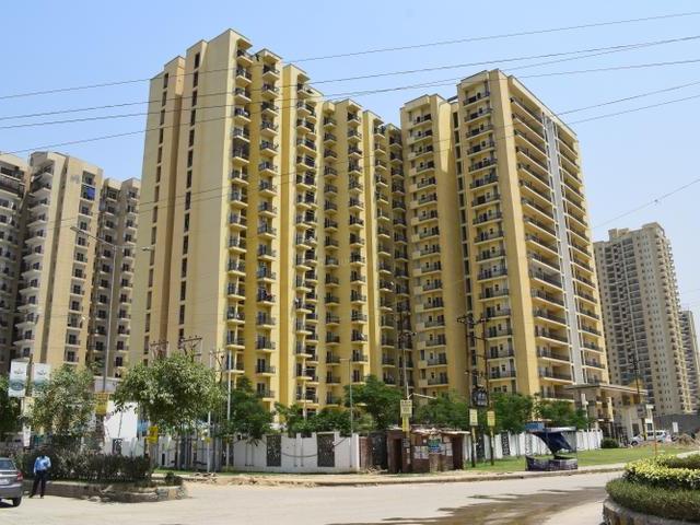 Sector 75 4 BHK Apartment For Sale Noida