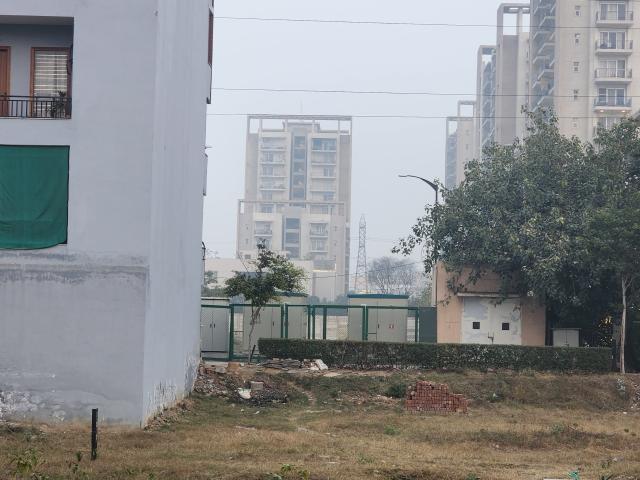 Sector 76 Faridabad Plot 265 Sq. Yd. Plot in Sector 76 Faridabad Listing ID: #9487