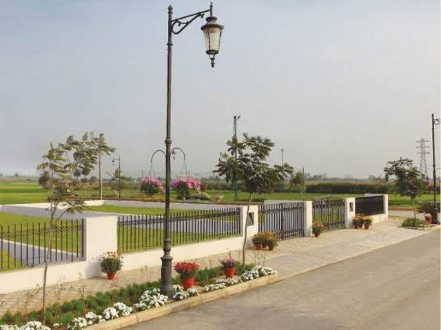 Sector 76, Neharpar Phase 2 263 Sq. Yd. Plot in Sector 76 Faridabad Listing ID: #10311