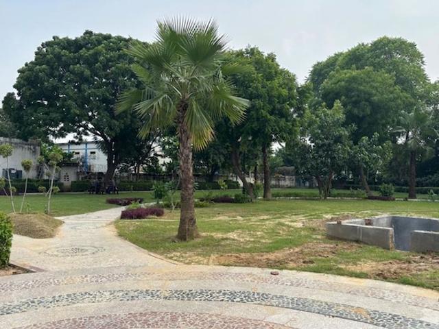 Sector 76, Neharpar Phase 2 303 Sq. Yd. Plot in Sector 76 Faridabad Listing ID: #10342