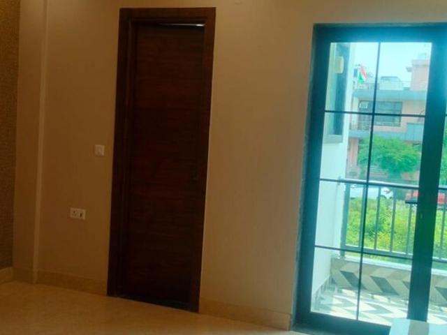 Sector 76, Neharpar Phase 2 3 Bedroom 230 Sq. Yd. Builder Floor in Sector 76 Faridabad Listing ID: #10366