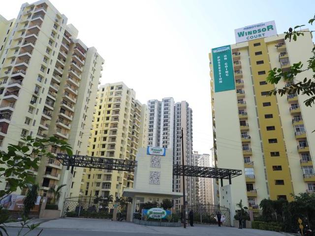 Sector 78 4 BHK Apartment For Sale Noida