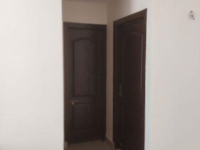 Sector 78, Noida Central 2 Bedroom 975 Sq. Ft. Builder Floor in Sector 78 Noida Listing ID: #10124