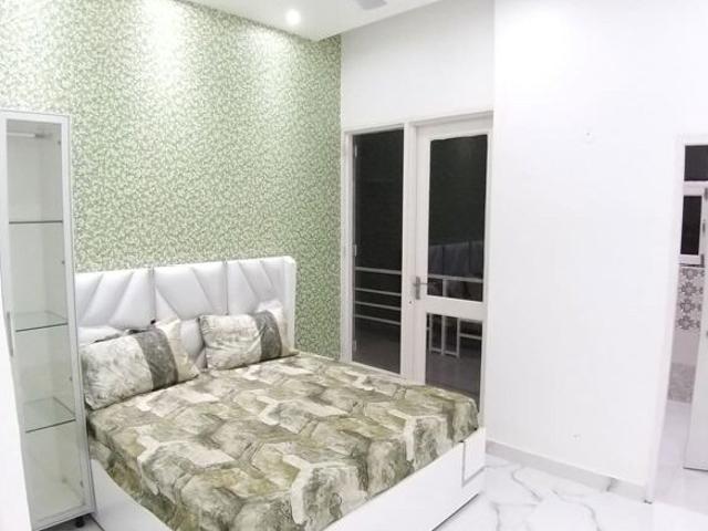 Sector 85, Neharpar Phase 1 3 Bedroom 250 Sq. Yd. Builder Floor in Sector 85 Faridabad Listing ID: #10344