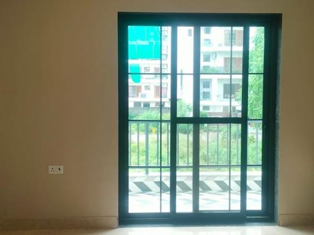 Sector 8, Faridabad Central 3 Bedroom 180 Sq. Yd. Builder Floor in Sector 8 Faridabad Listing ID: #10364