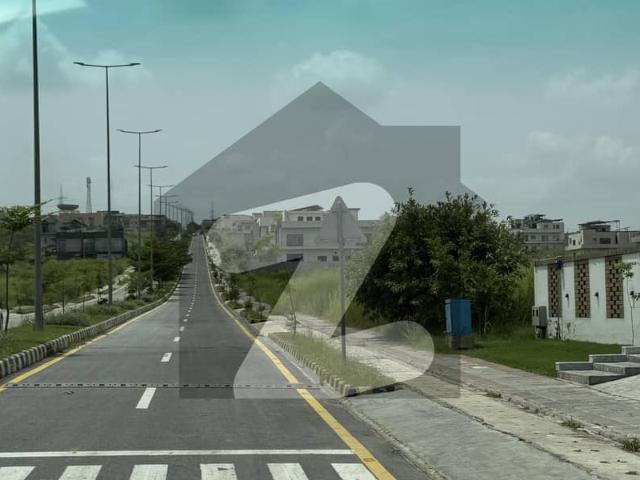 Sector B 5th Avenue Investor Price One kanal Plot For Sale