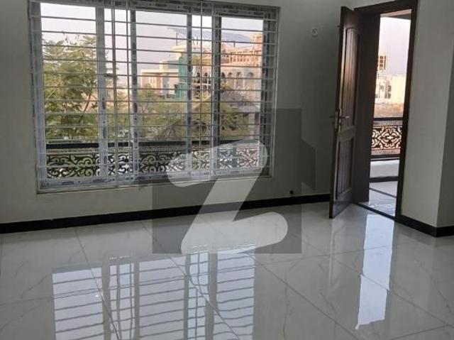 Sector C2 10 Marla Brand New Designer House Available for sale In Bahria Enclave Islamabad and good location Bahria Enclave