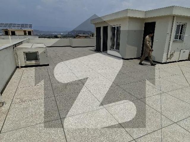 Sector C2 10 Marla House Front Open Bahria Enclave Sector C2