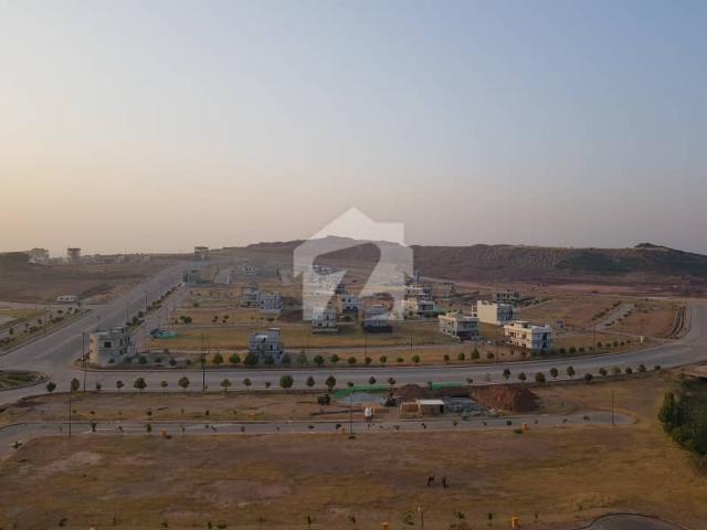 Sector J 8 Marla Developed Plot in Street 15 and Street 16 Sun facing and Margalla Facing Available For Sale
