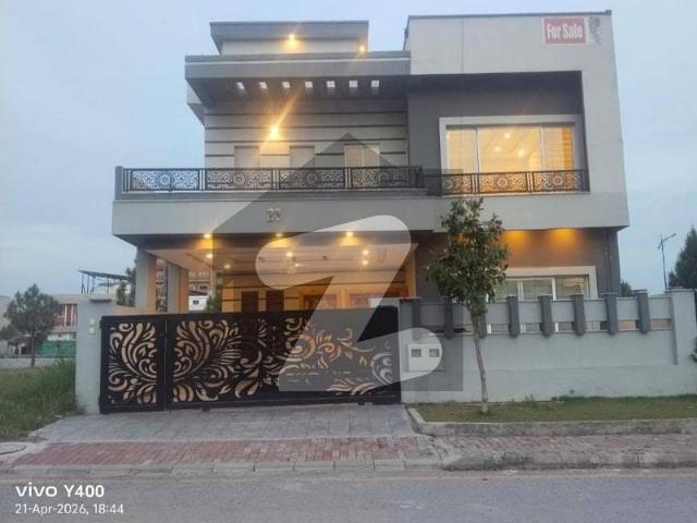 Sector J, 10 Marla Double Storey House