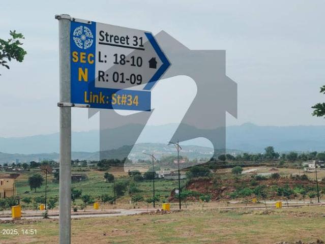 Sector: N, Street: 18, 5 Marla Plot