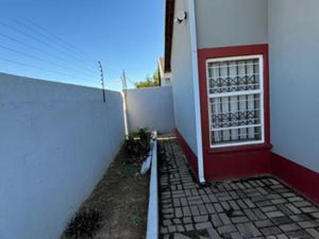secure 3 bedroom family home