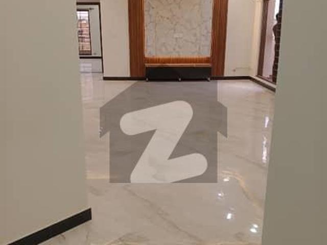 Secure &Amp  Spacious 3 Bedroom Apartment For Rent In Tower 4, DHA Phase 5 DHA Defence Phase 5