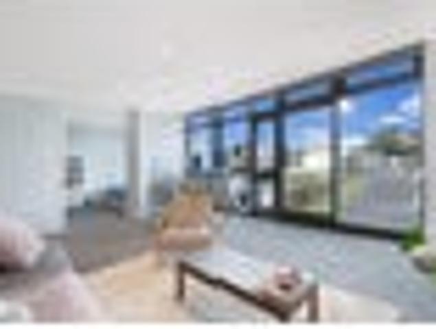 SECURE LIVING. SMART BUYING