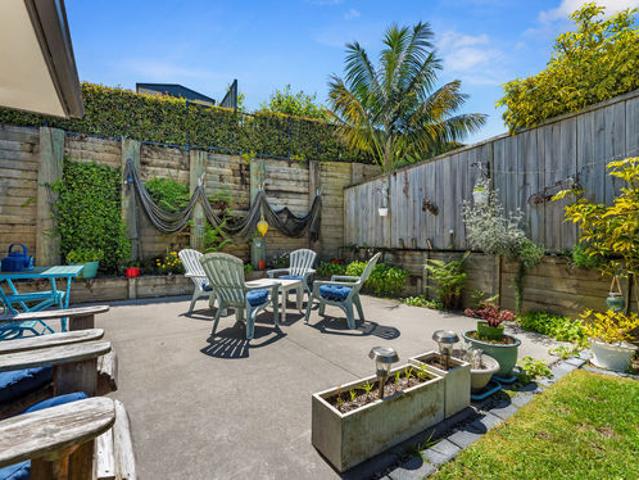 Secure, Sunny & Sheltered