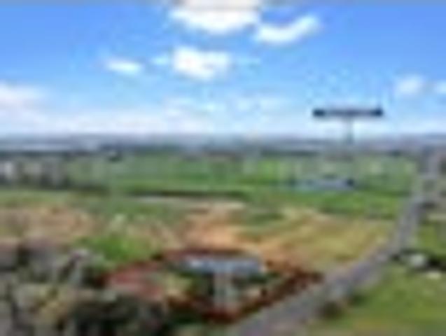 Secure the Crown Jewel of Karaka: 1.0045 Hecta.