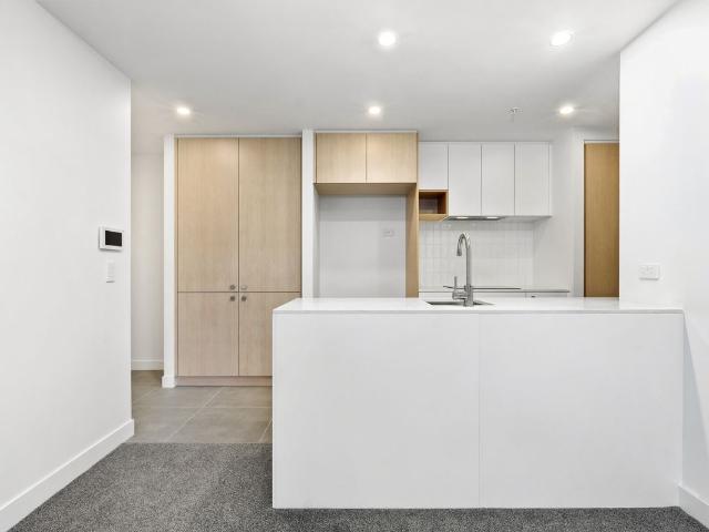SECURE YOUR FUTURE WITH THIS PRIME INVESTMENT IN THE HEART OF PHILLIP
