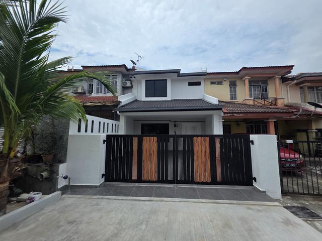 Security Guard Newly Reno 2 storey free SPA bandar mahkota cheras